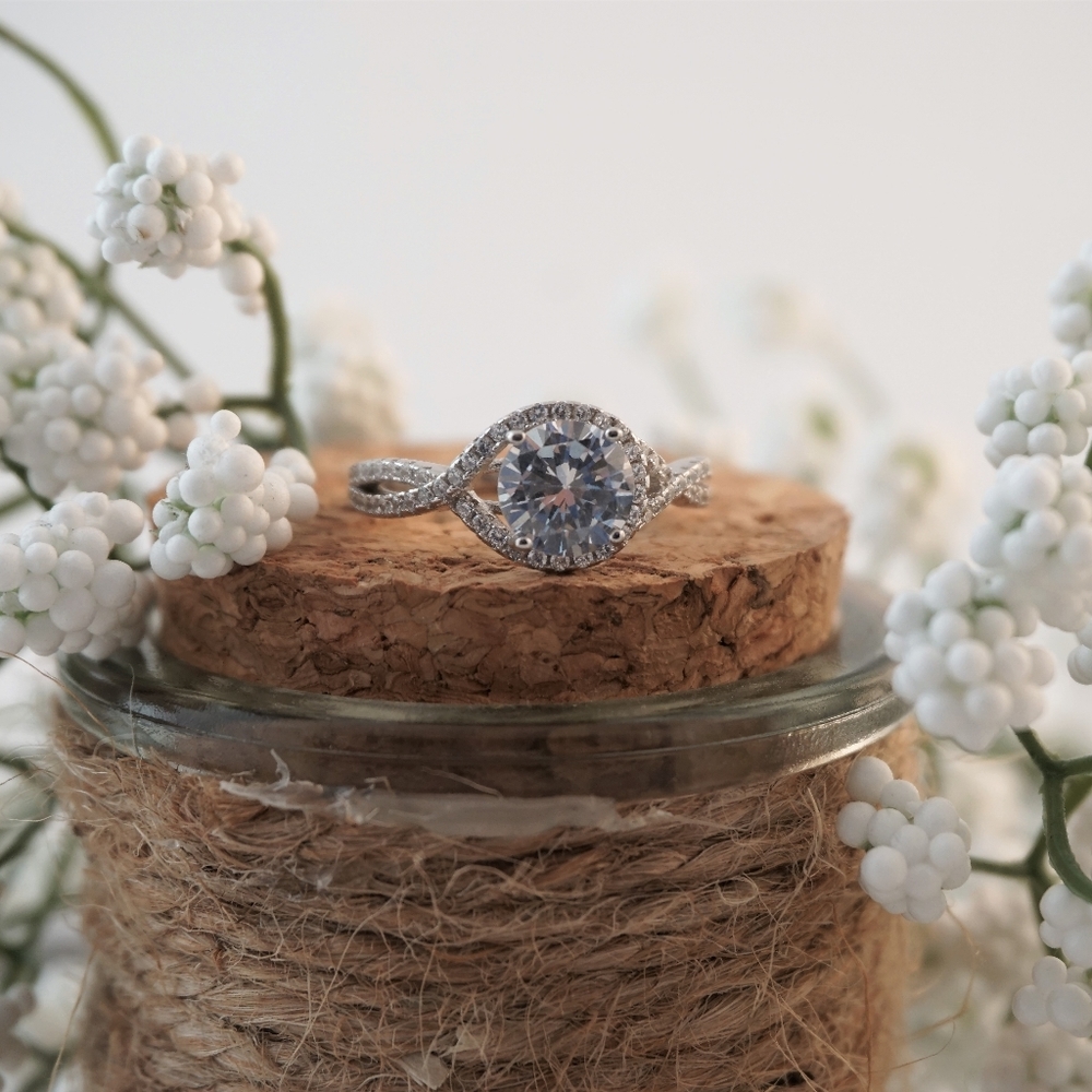 925 Sterling Silver Engagement Ring